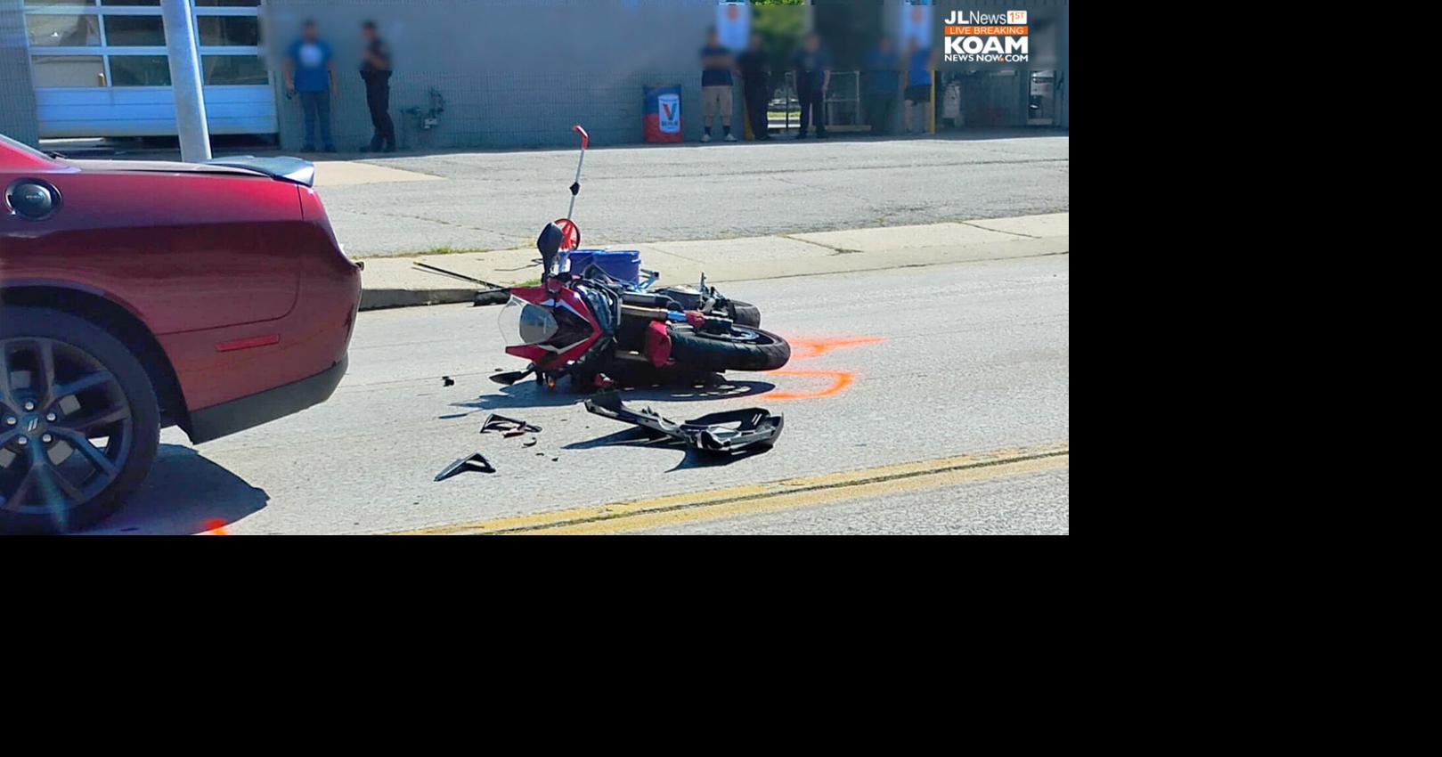 Motorcycle rear-ends car on West 7th in Joplin, man suffers serious ...