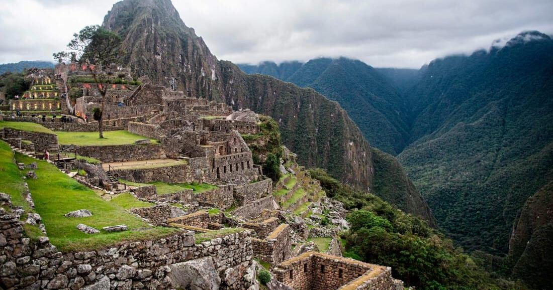 Hundreds of tourists stranded in Machu Picchu amid Peru protests - Vimarsana News