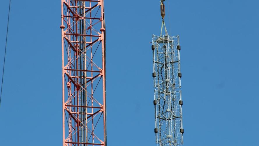 Precision installs temporary antenna on KOAM’s 1,000foot tower Local