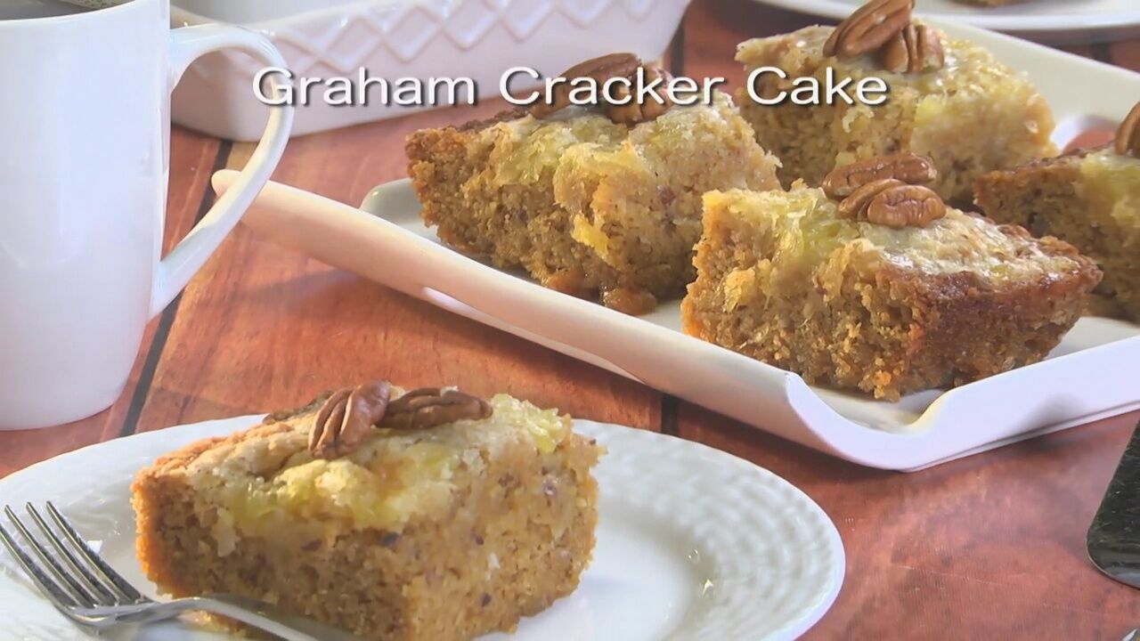 Graham Cracker Cake (No-Bake, 5 Ingredients) | Recipe | Graham cracker cake,  Graham cracker recipes, Graham wafer desserts