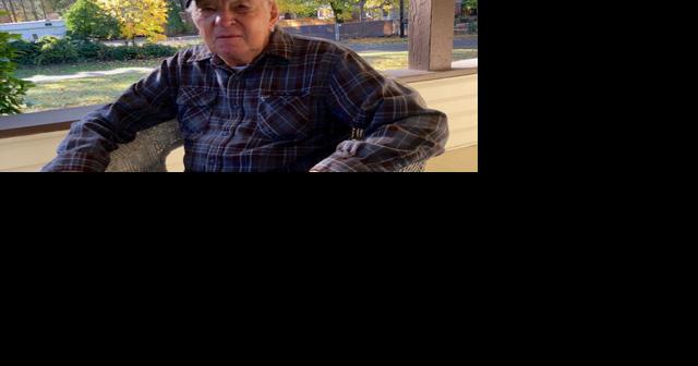 WWII vet shares special story with his son - Vimarsana News