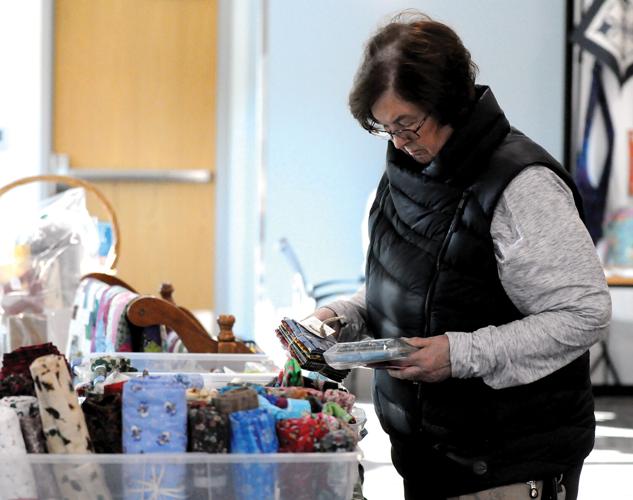 Images from the Kodiak Bear Paw Quilt Guild show Local News