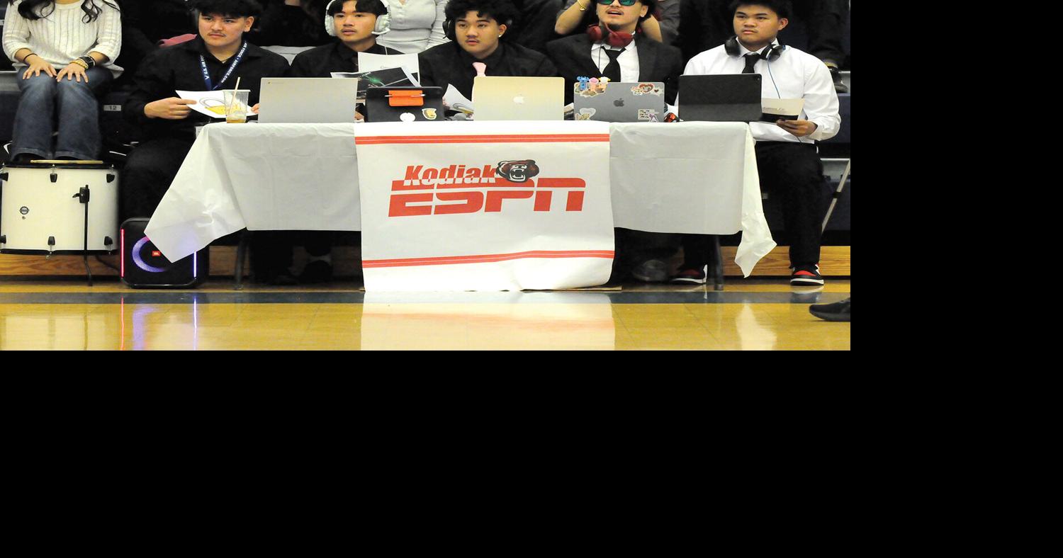 Soldotna’s 2nd-half push upends Kodiak in front of student body