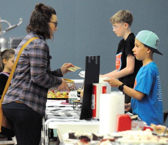 Kids learn business at fair | Local News | kodiakdailymirror.com