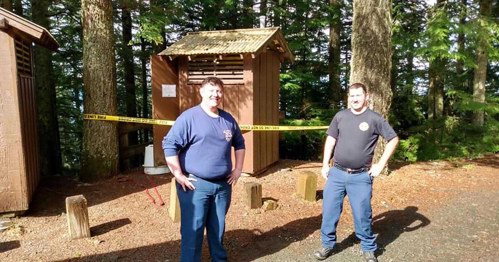 Fire crews rescue Washington woman after she falls headfirst into toilet - Vimarsana News