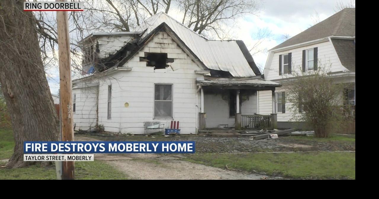 Moberly firefighter transported to hospital after house fire | Mid ...