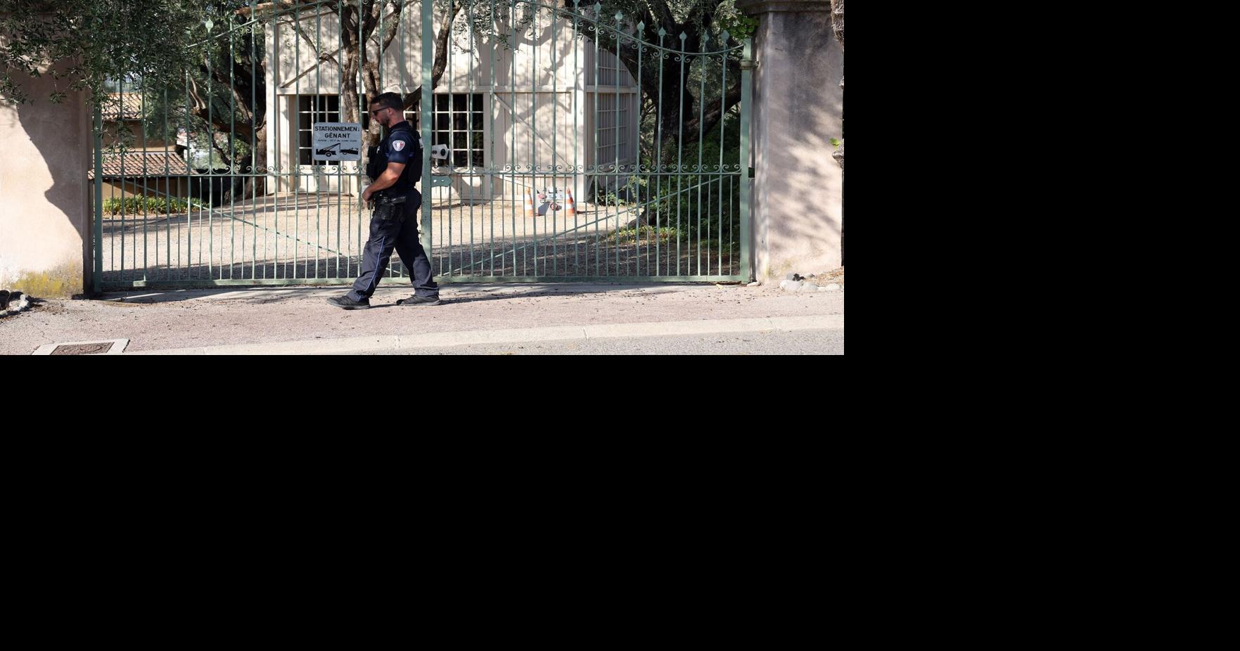 Thieves steal four Renoir paintings from French museum, dropping two as they flee Jack Guy and Saskya Vandoorne, CNN Sep 8, 2026 8 mins ago