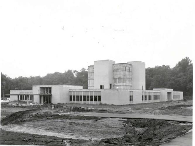 MURR being built in 1965