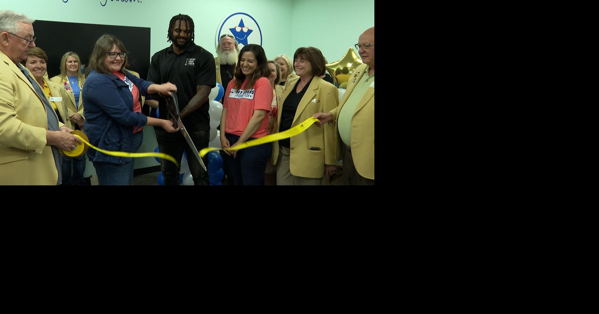 Day Dreams Foundation hosts open house with help from MU football star