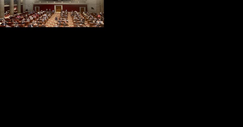 Lawmakers scramble to pass bills on last day of legislative session - Vimarsana News