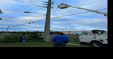 Missouri hometown utility crews work to restore central Florida after Hurricane Ian - Vimarsana News