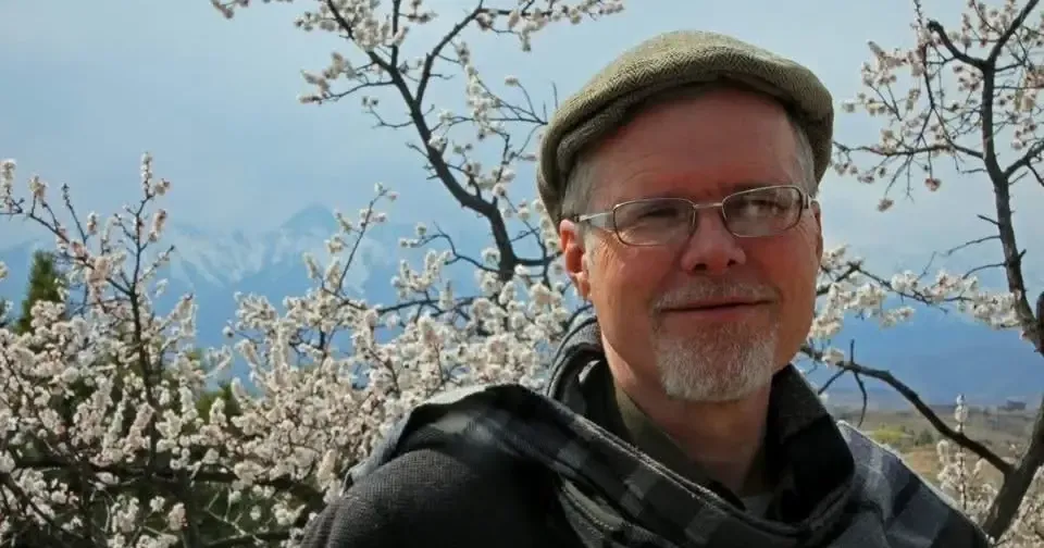 U.S. citizen imprisoned in Afghanistan is freed after more than a year