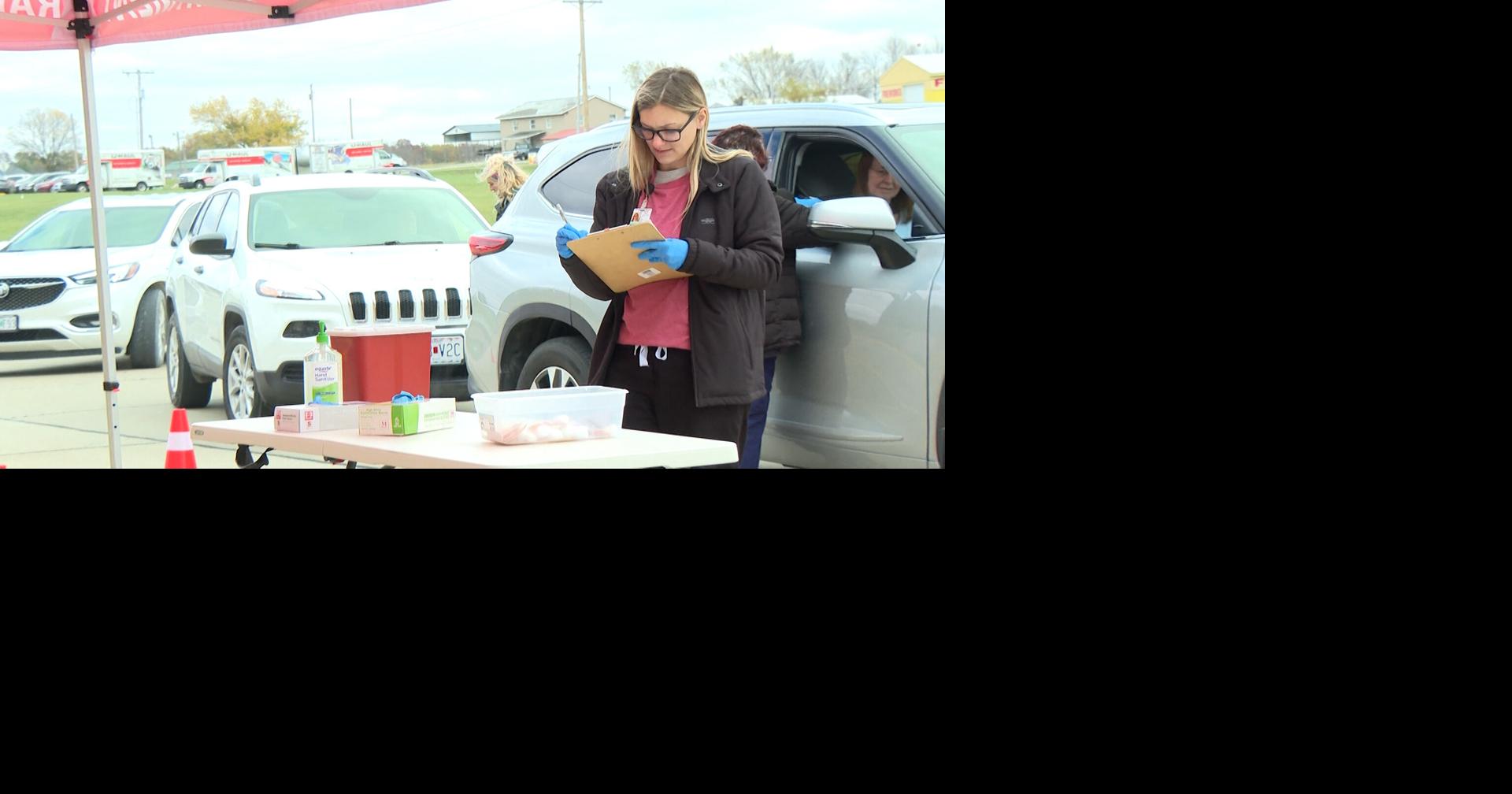 Randolph County Health Department hosts RSV drivethru clinic for older adults MidMissouri