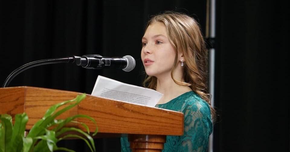 Cole County sixth grader prepares to sing national anthem before Royals game - Vimarsana News