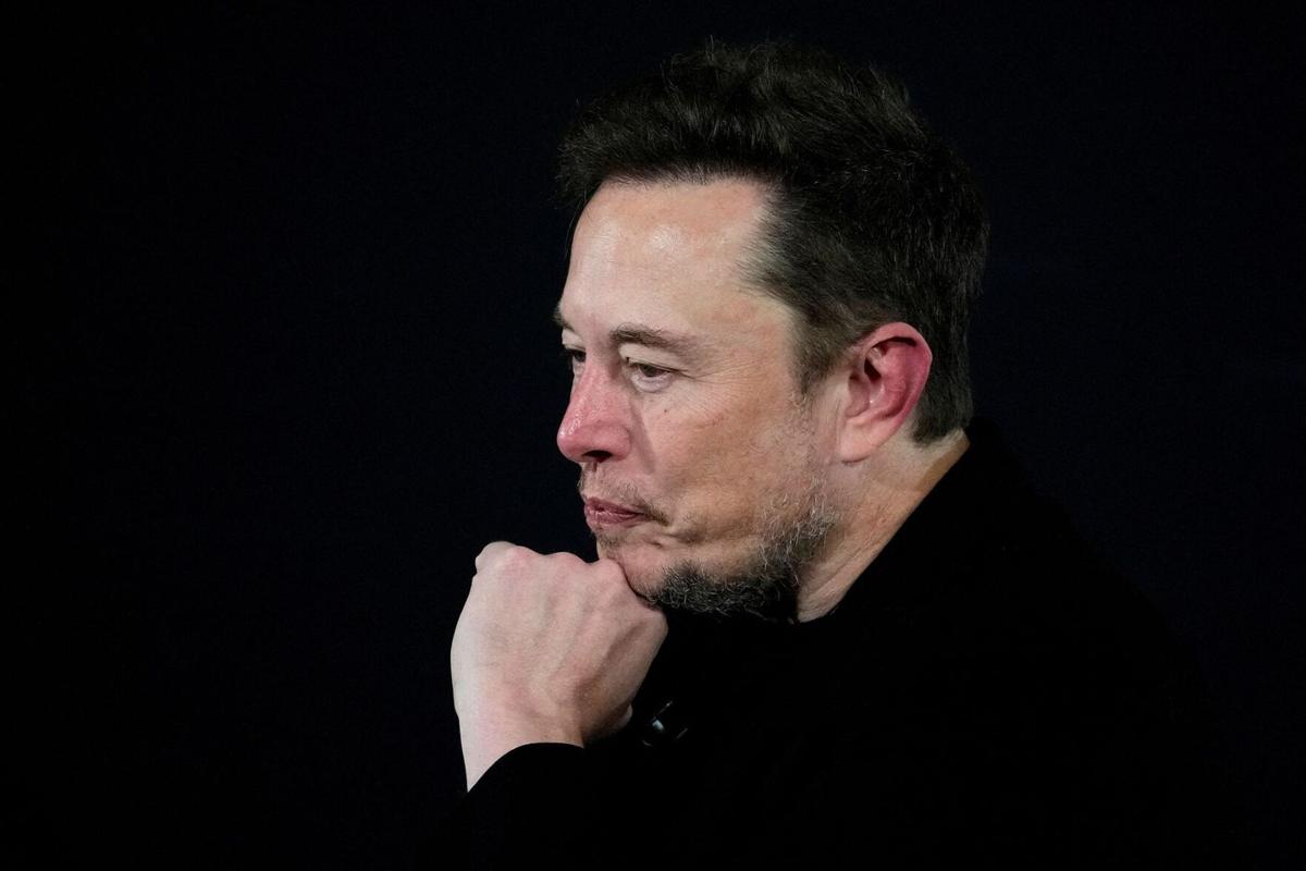 Tesla seeks shareholder approval for $40 billion Musk pay package thrown  out by judge | Nation & World News | komu.com