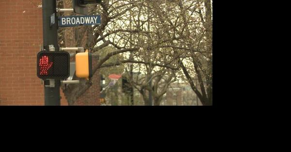 Columbia Public Works makes changes to westbound Broadway near Stephens College - Vimarsana News