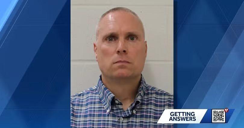 Wire Missouri State Highway Patrol trooper indicted in connection with 'towing corruption scheme' Chloe Godding & Andy Alcock, KKMBC May 19, 2026 1 hr ago
