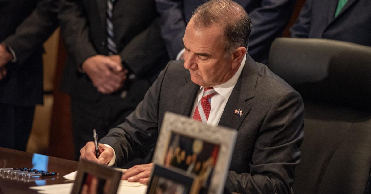 Kehoe signs legislation highlighting disaster relief and the Missouri economy