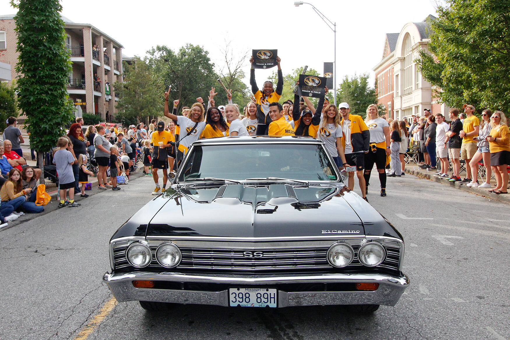 MU Homecoming Football Game Parade Time Set Mizzou Xtra Komu Com   65245926c2b68.preview 