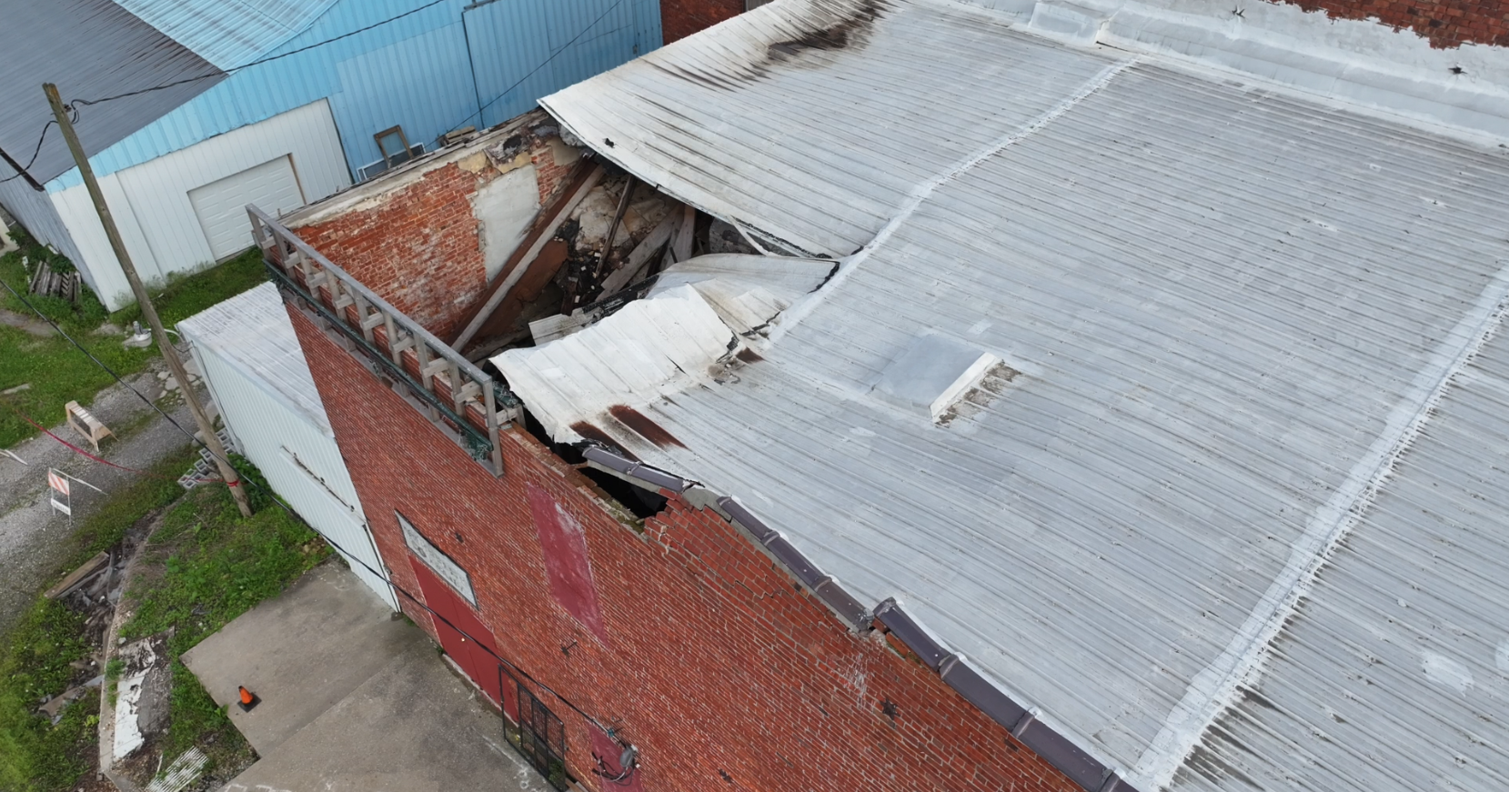 Historic downtown Sturgeon building collapses, no injuries reported - Vimarsana News