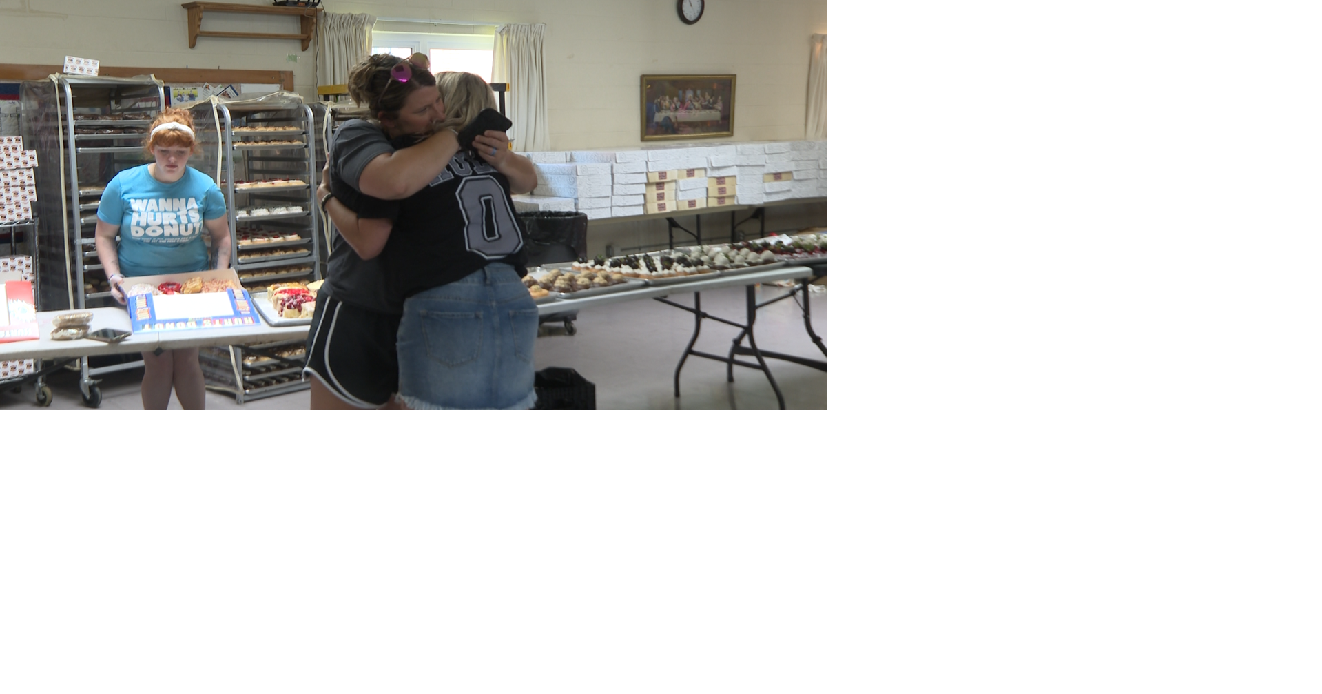 Bakery pop-up event in Centralia raises money after crash that killed 1 teen, injured another