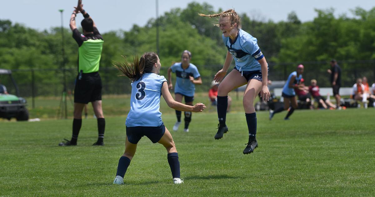 Tolton routs Laquey, secures spot in Class 1 semifinals High School