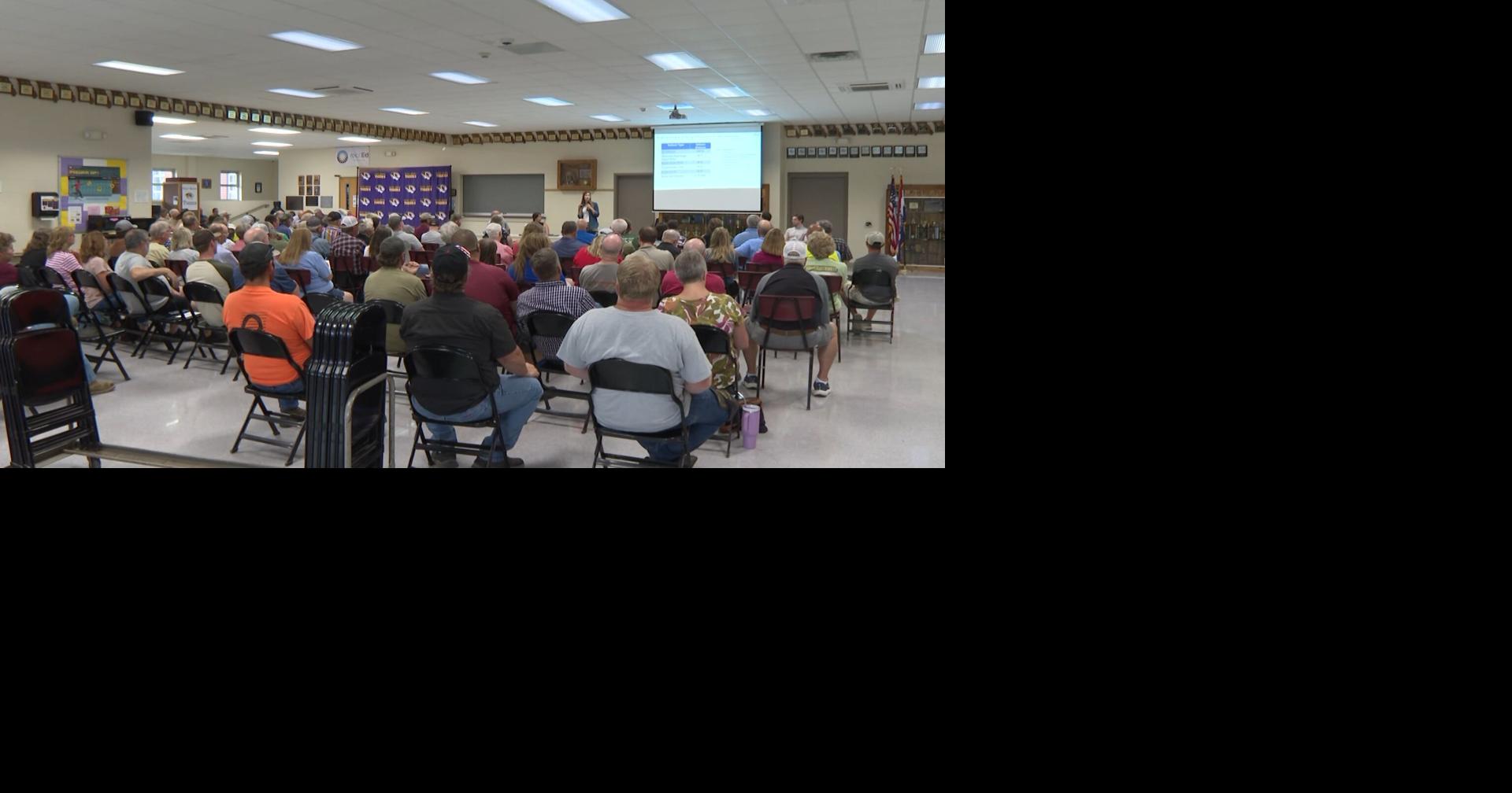 Pilot Grove residents attend meeting over solar farms