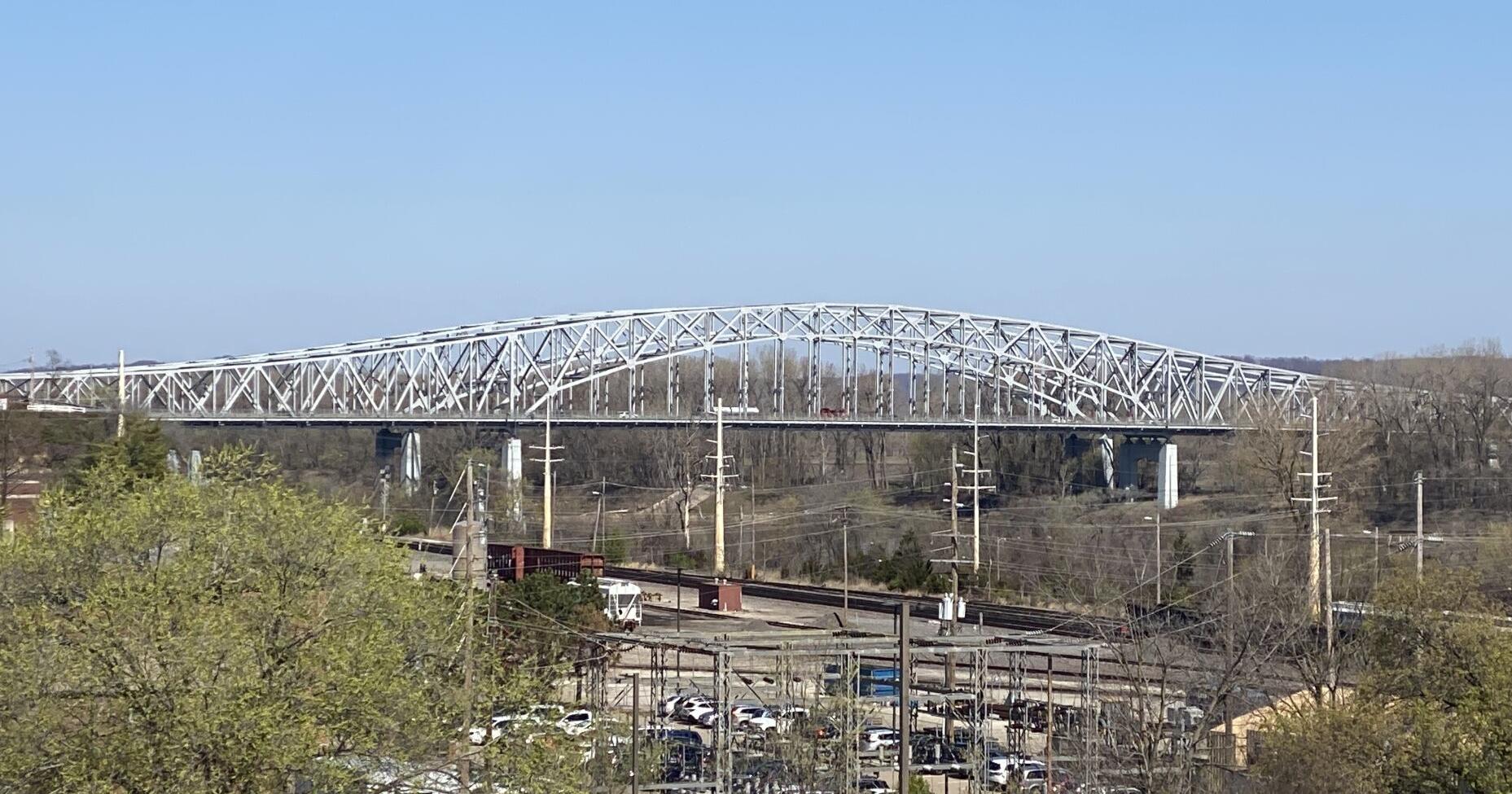 How does Missouri prioritize bridge safety? | Mid-Missouri News - Vimarsana News
