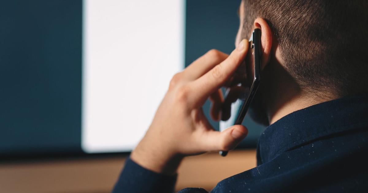 FCC votes to ban scam robocalls that use AI-generated voices | Nation & World News