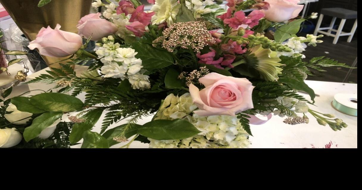 National flower shortage causes some local florists to make changes