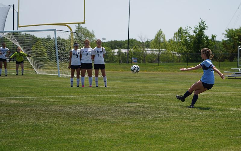 Tolton routs Laquey, secures spot in Class 1 semifinals High School