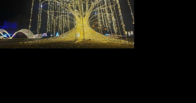 Veterans United gives sneak peek at 4th annual holiday light show - Vimarsana News