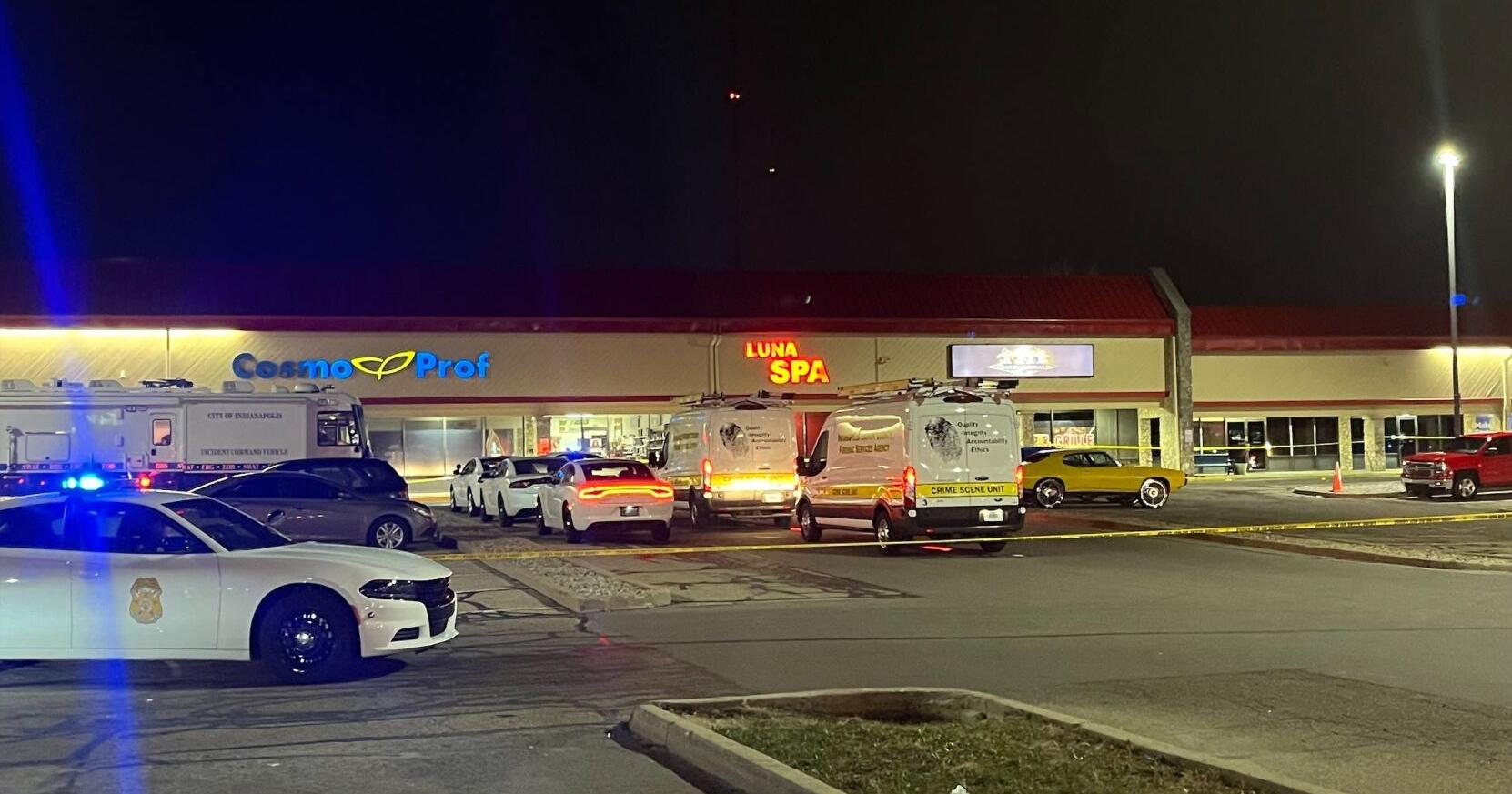 Shooting outside Indianapolis bar leaves 1 dead, 5 injured - Vimarsana News