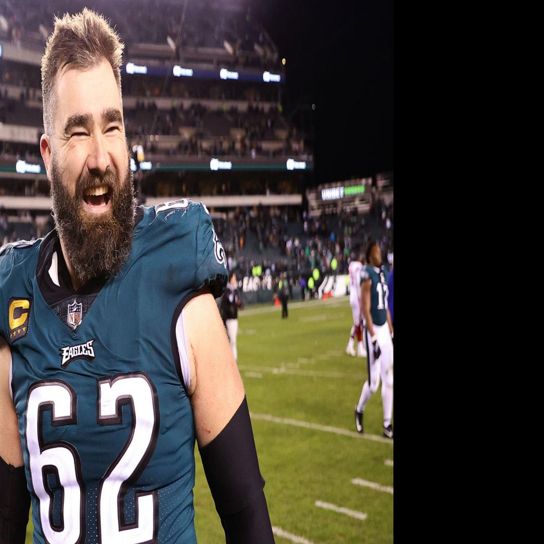 Eagles reward Jason Kelce one day after he announced he is returning to  team 