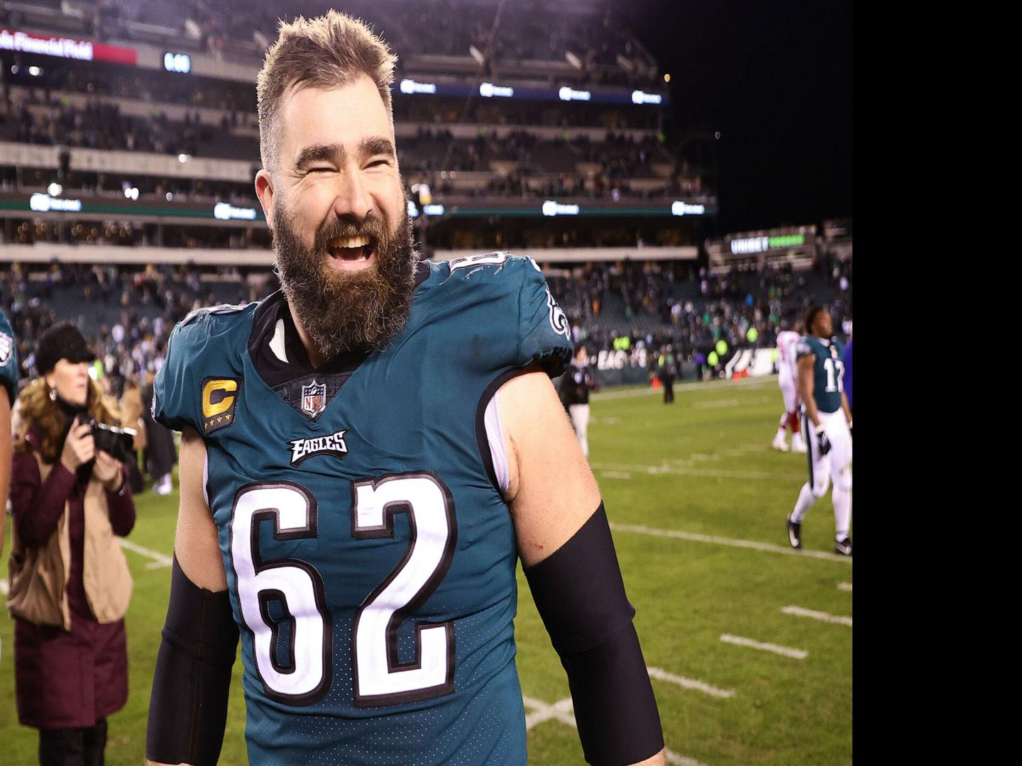 Eagles' Jason Kelce set to return for 13th season