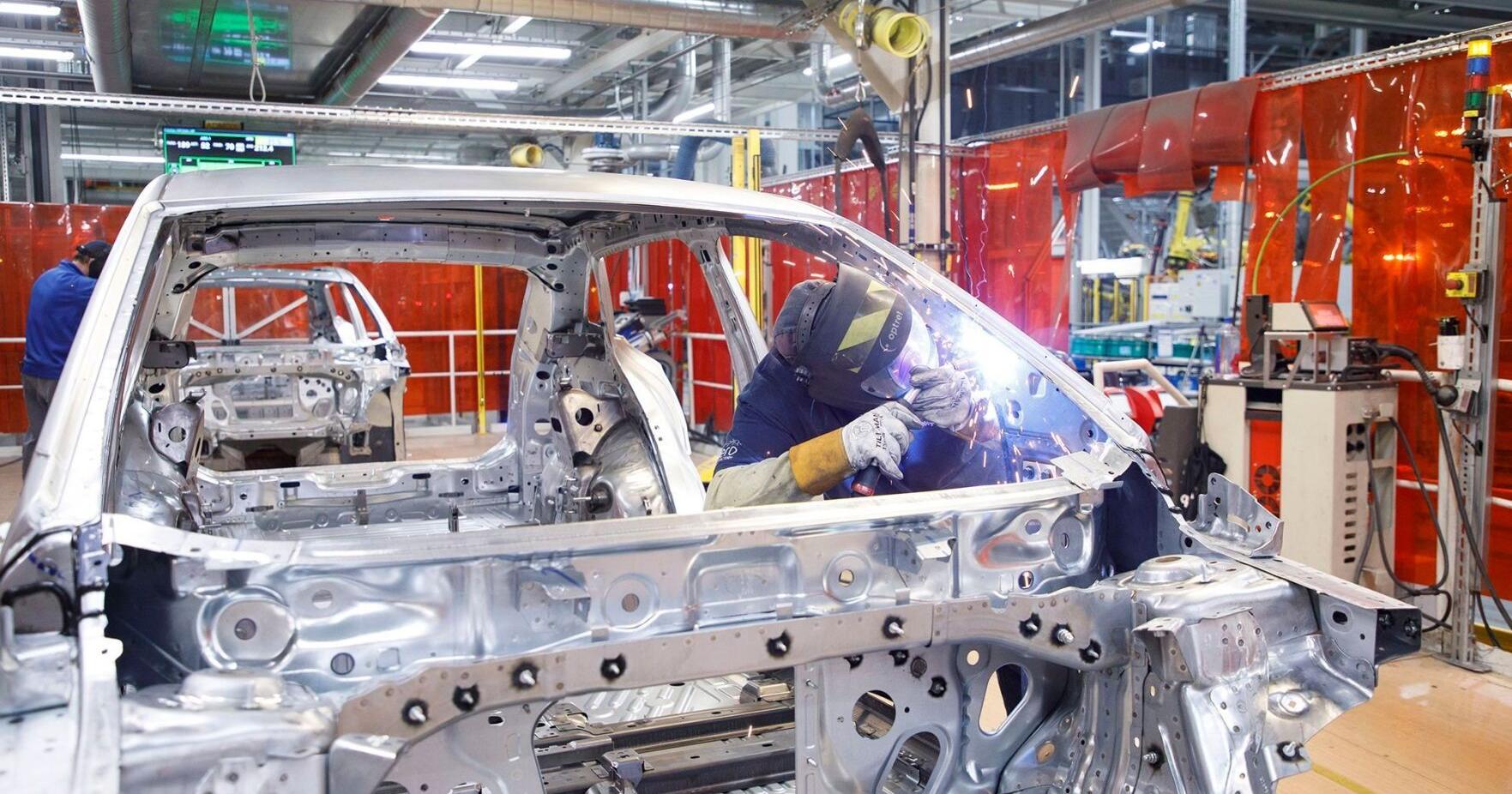 Volkswagen workers are voting on whether to join the UAW. The results could be felt nationwide - Vimarsana News