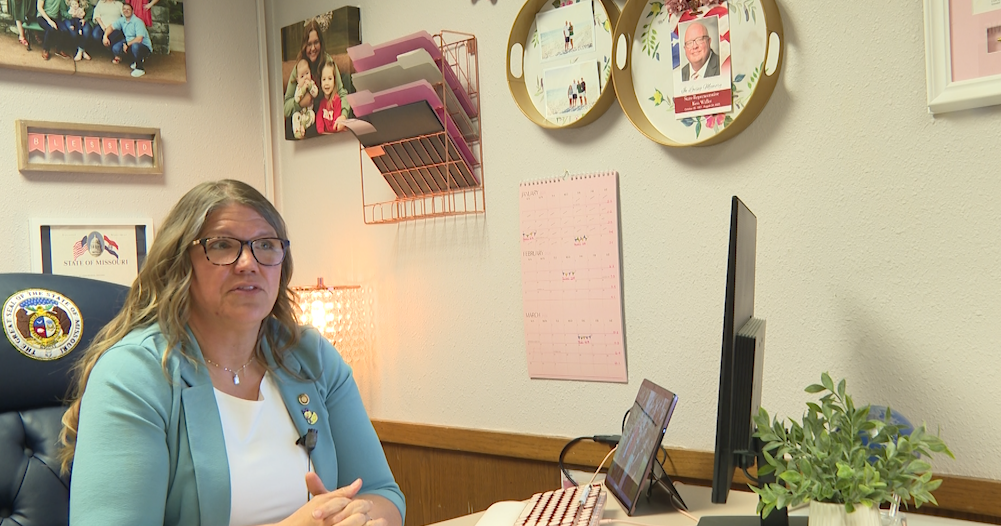 Pregnant women in Missouri can be denied a finalized divorce. A bill aims to change that