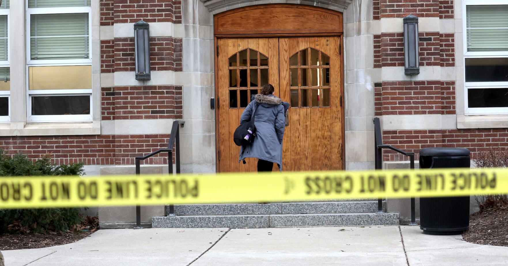 Michigan State to ease back into classes and athletics as students and staff continue to grapple with horror of mass shooting - Vimarsana News