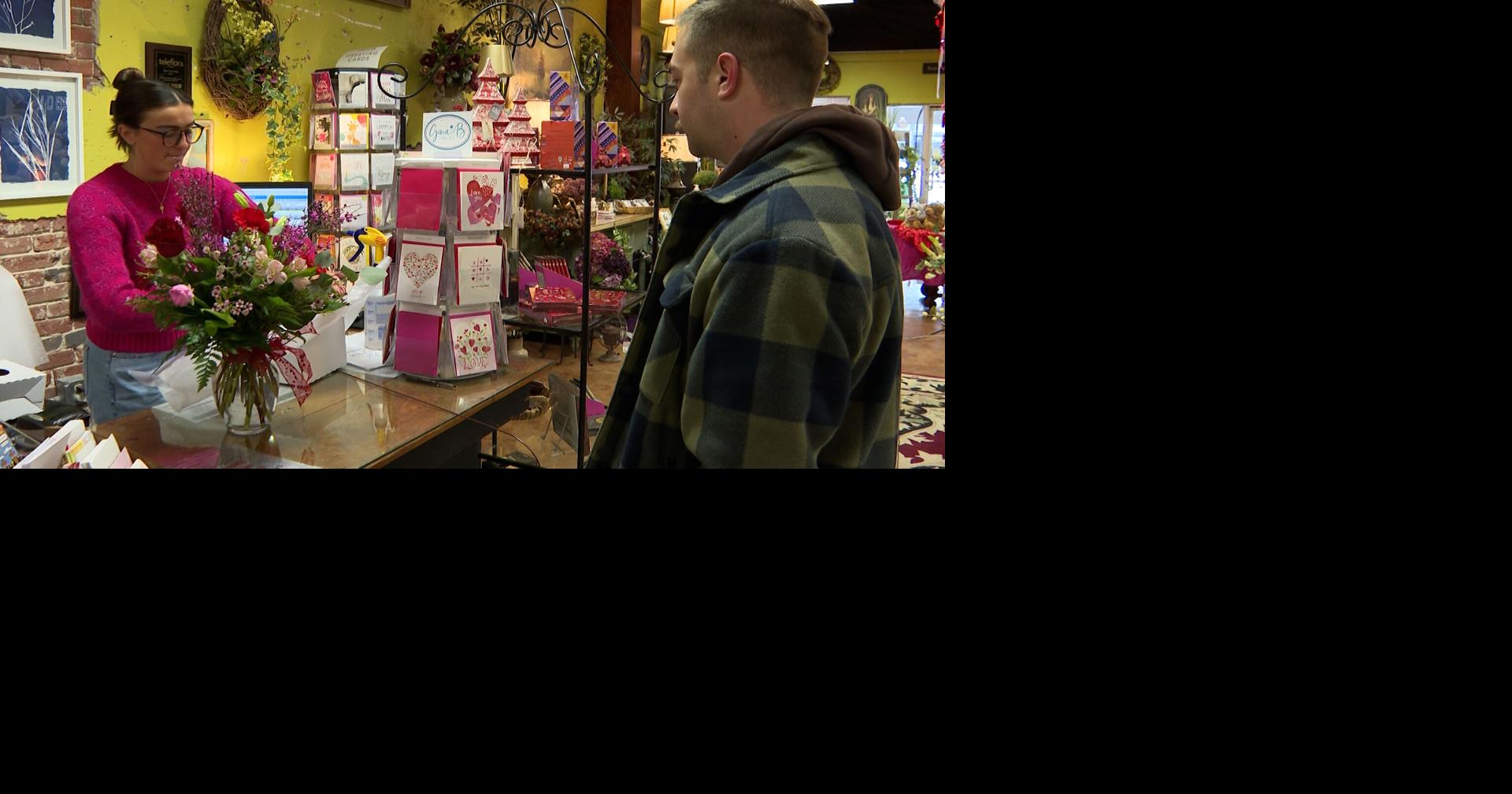 Columbia flower shop sees big business on Valentine’s Day