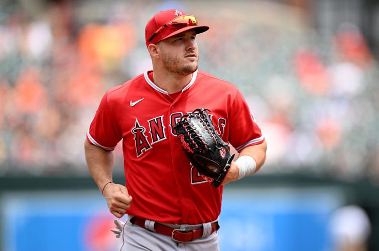 Angels' Mike Trout aiming to return before end of season - Los