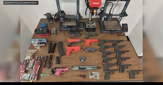 Teen arrested after raid uncovers illegal 3D-printed gun operation | News