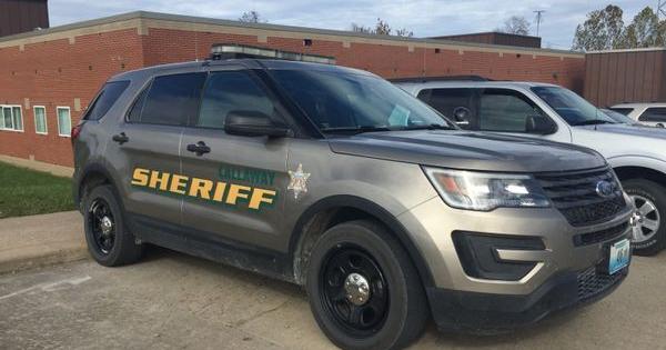 Burglary suspect in custody after search near Holts Summit
