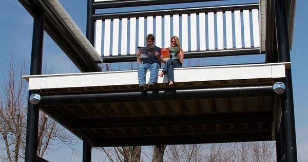 Giant rocking chair on Route 66 attracts visitors to Fanning | News ...