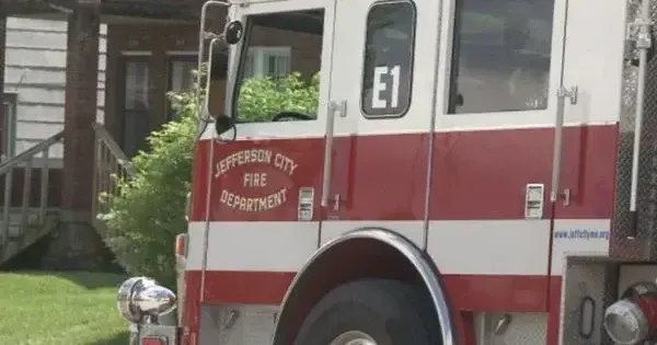 Jefferson City fire damages advertising billboard