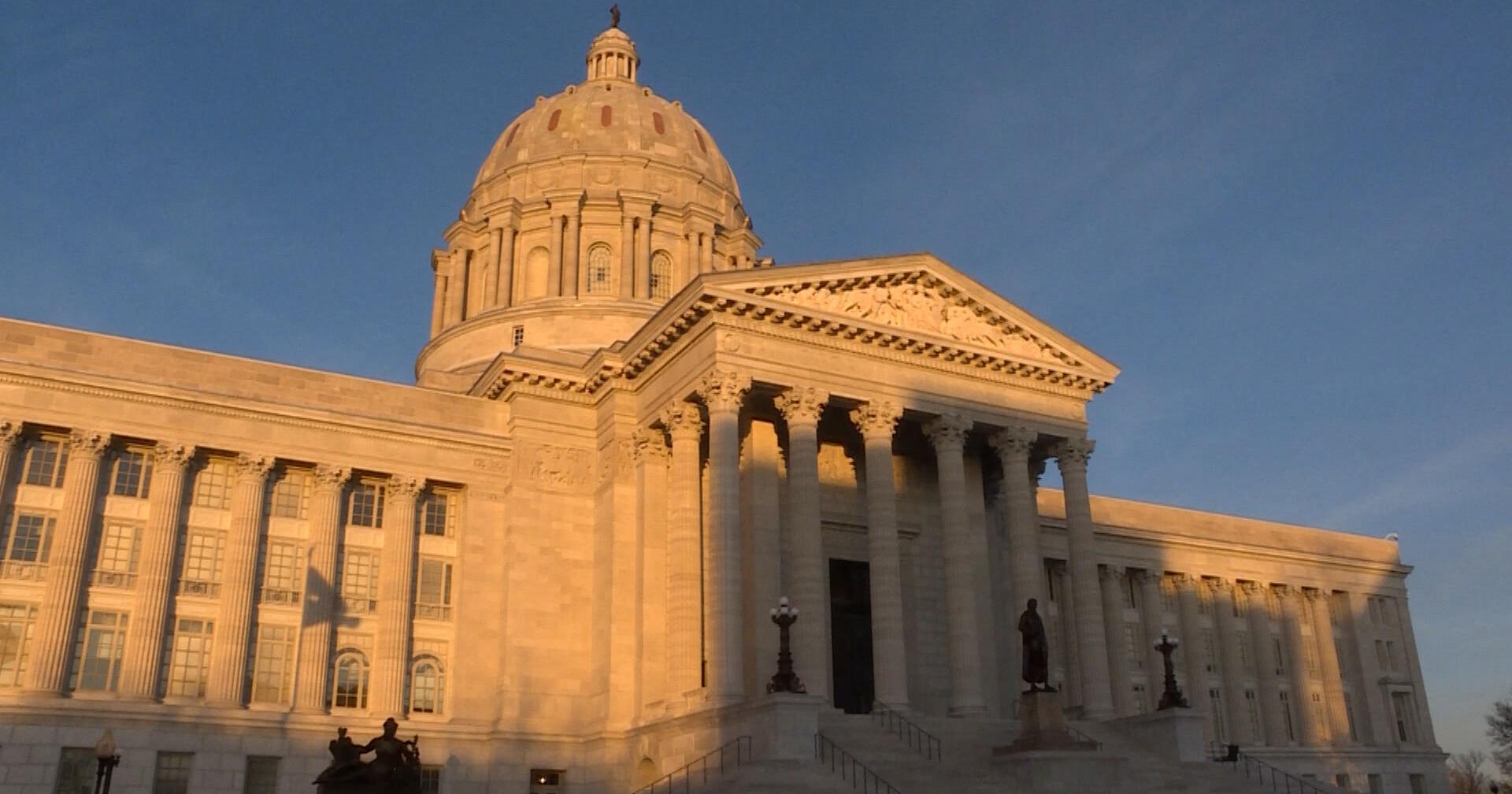 Democrats call on Parson to address birth control legality, definition of 'medical emergency' during special session - Vimarsana News