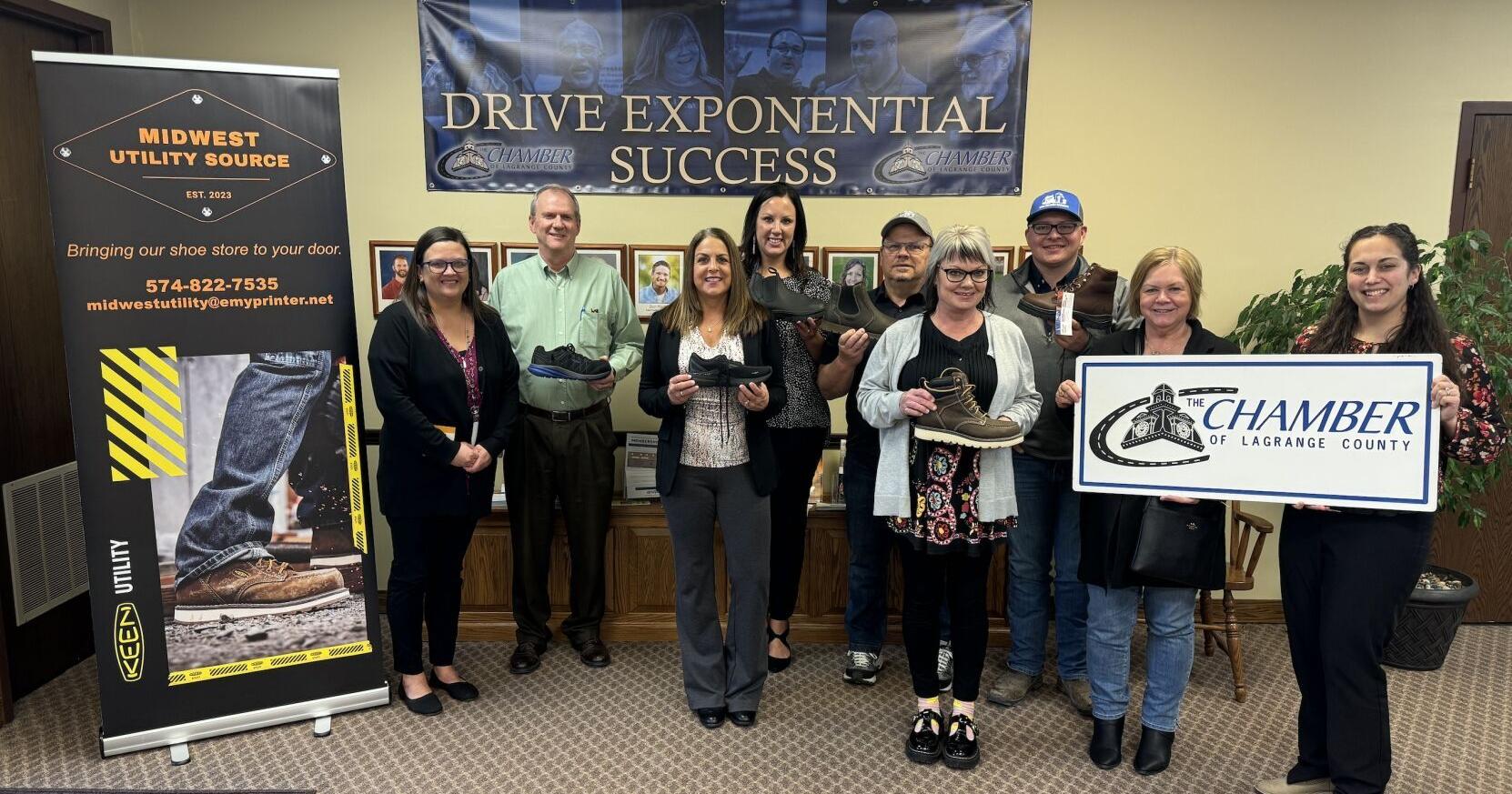 Mobile boot and shoe merchant joins chamber - Vimarsana News