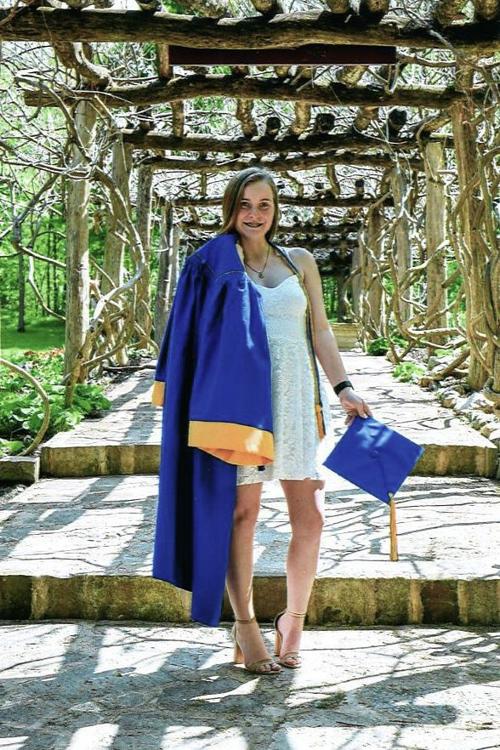 Area woman earns medical scholarship