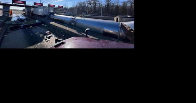 Fatality at Toll Road exit - Vimarsana News