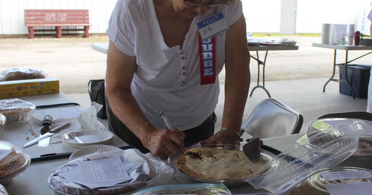 Homemakers' Bake-A-Rama rakes in dough | Life | kpcnews.com