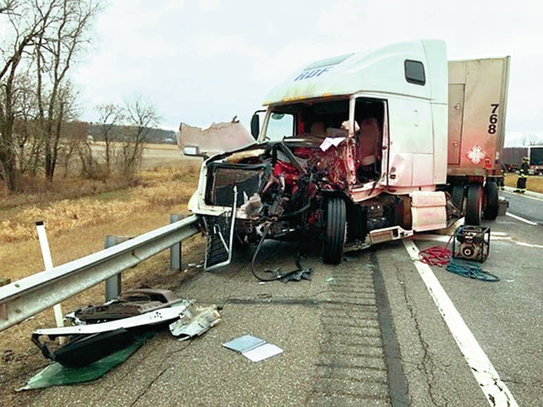 Two seriously injured in head-on collision | News | kpcnews.com